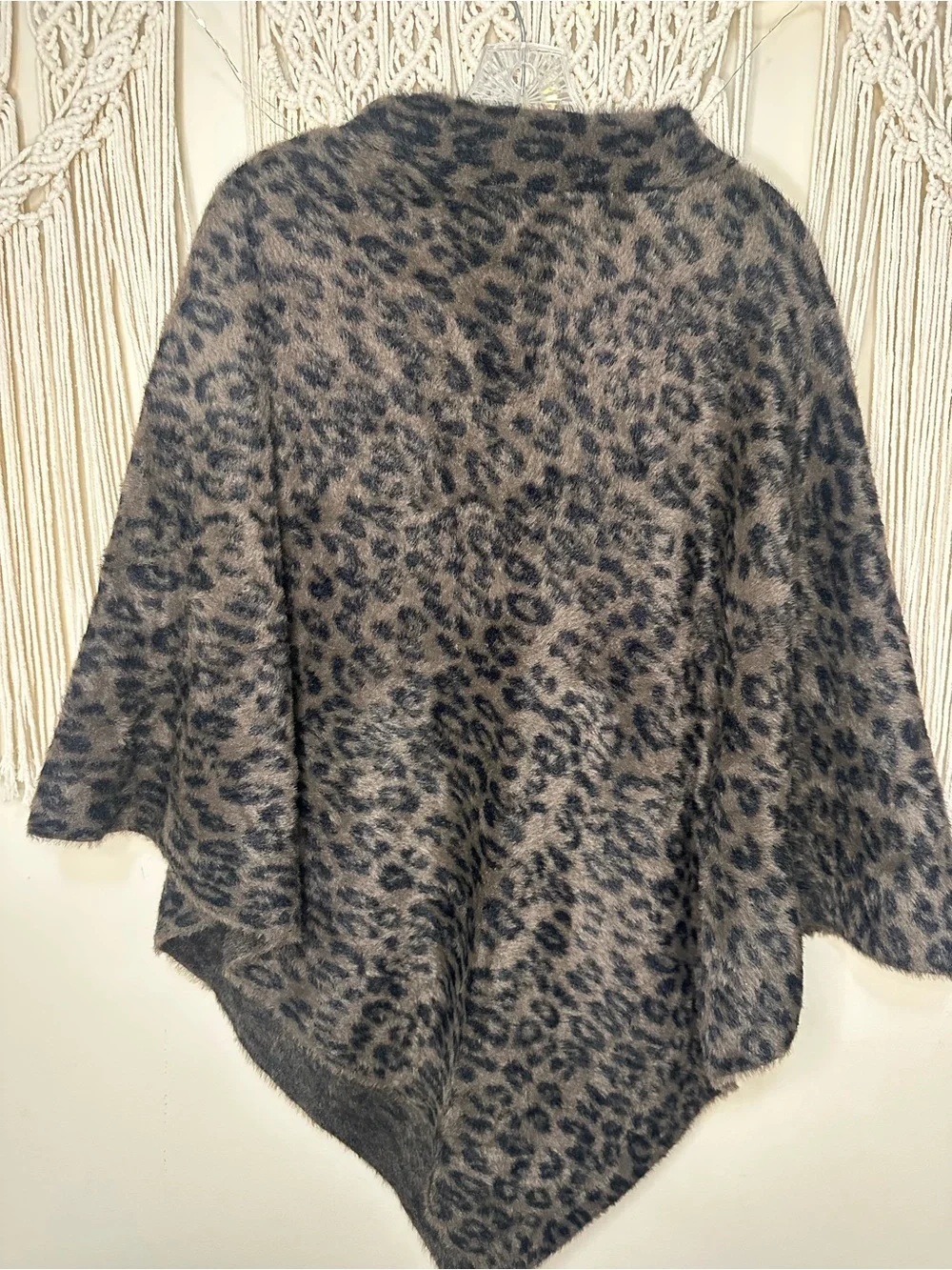 Chico's Taupe and Black Leopard-Print Poncho L/XL